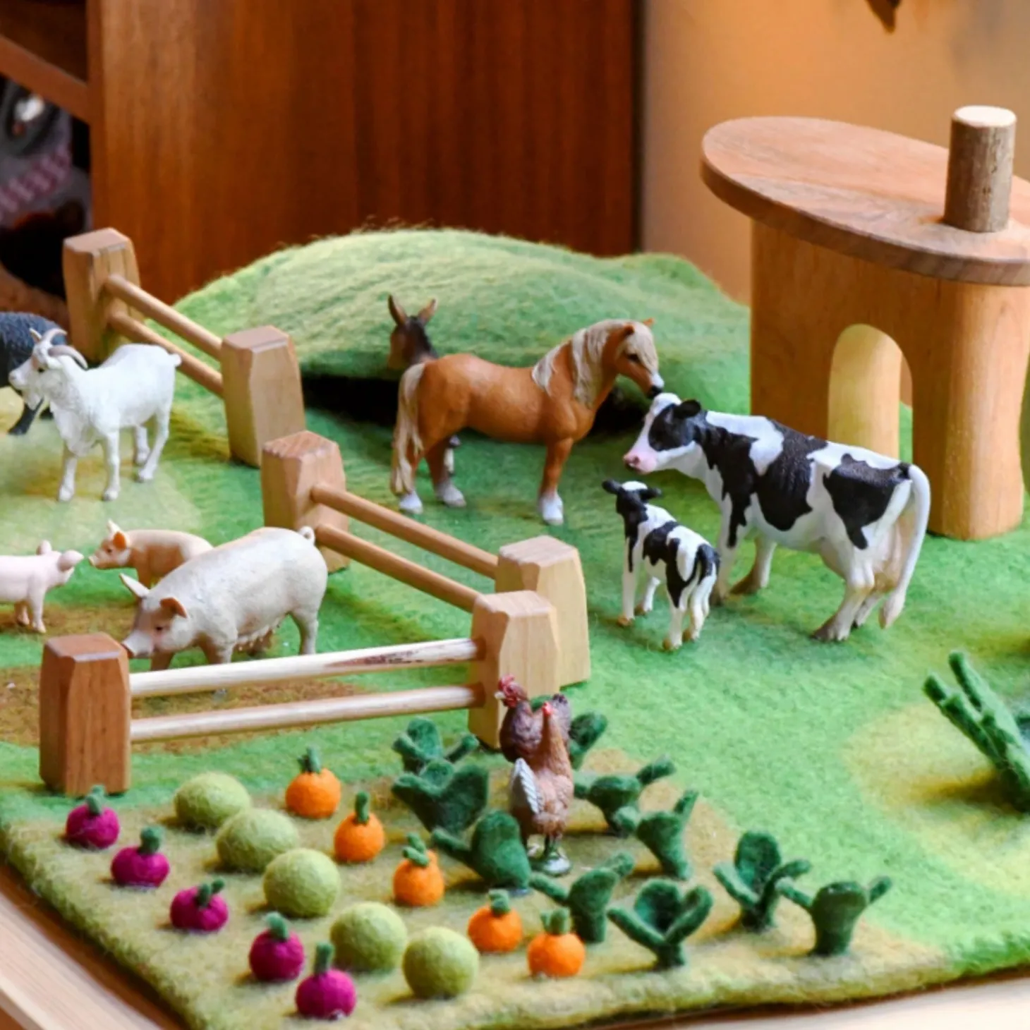 Felt Farm Playmat Playscape (Large)