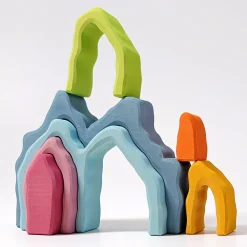 Grimm's Cave Arch Stacker