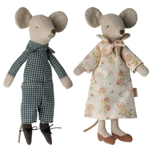 Maileg Mice in Cigar Box (Grandma & Grandpa)