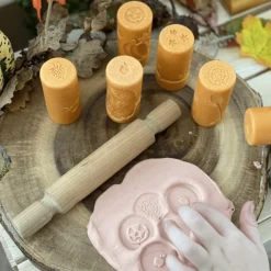 Play Dough Rollers & Stamp Set (Four Seasons)