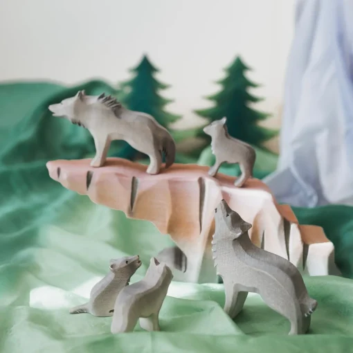 Wolves Family Set (Set of 4)